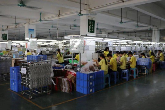 曼科“詩朗”系列新品即將上線，業界對這個老電工品牌充滿期待